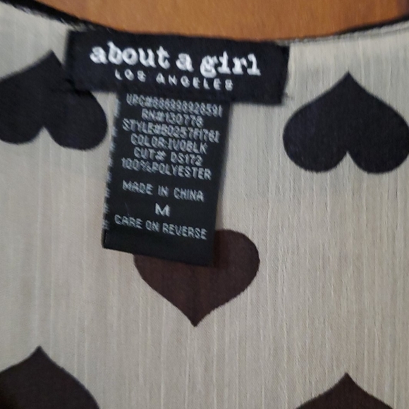 Top - Picture 2 of 2